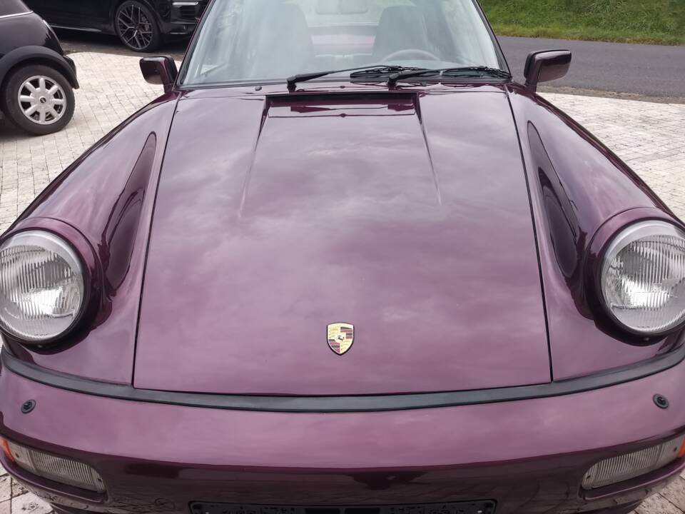 Image 40/51 of Porsche 911 Carrera 2 (WTL) (1990)