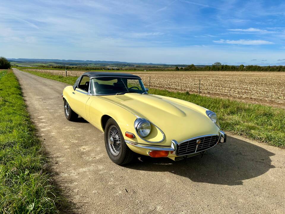 Imagen 6/22 de Jaguar E-Type V12 (1974)