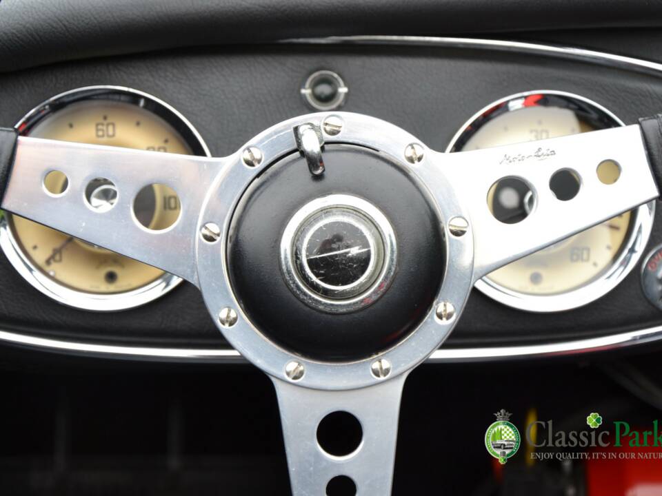 Image 31/50 of Austin-Healey 3000 Mk II (BJ7) (1962)