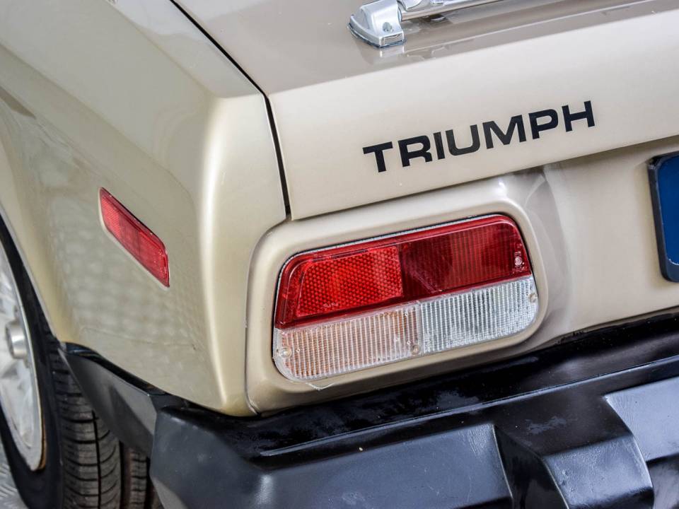 Image 14/50 of Triumph TR 8 (1980)