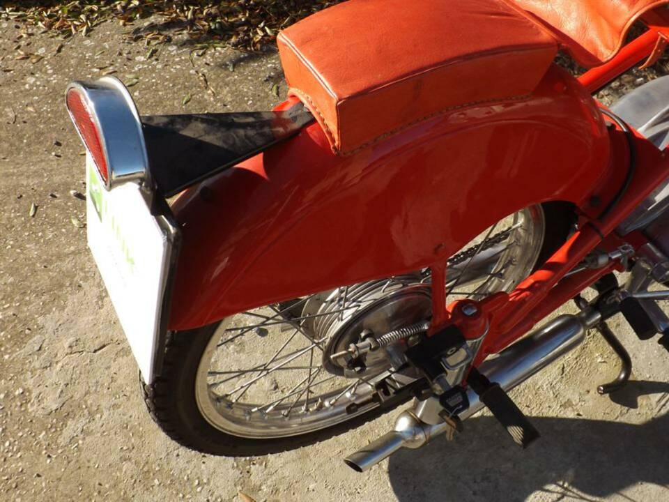 Immagine 43/50 di Rumi 125 Super Sport (1960)