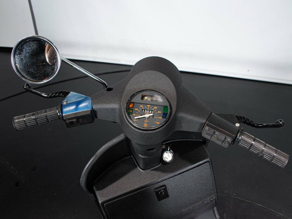 Image 17/48 of Piaggio Vespa PK 50 XL (1987)