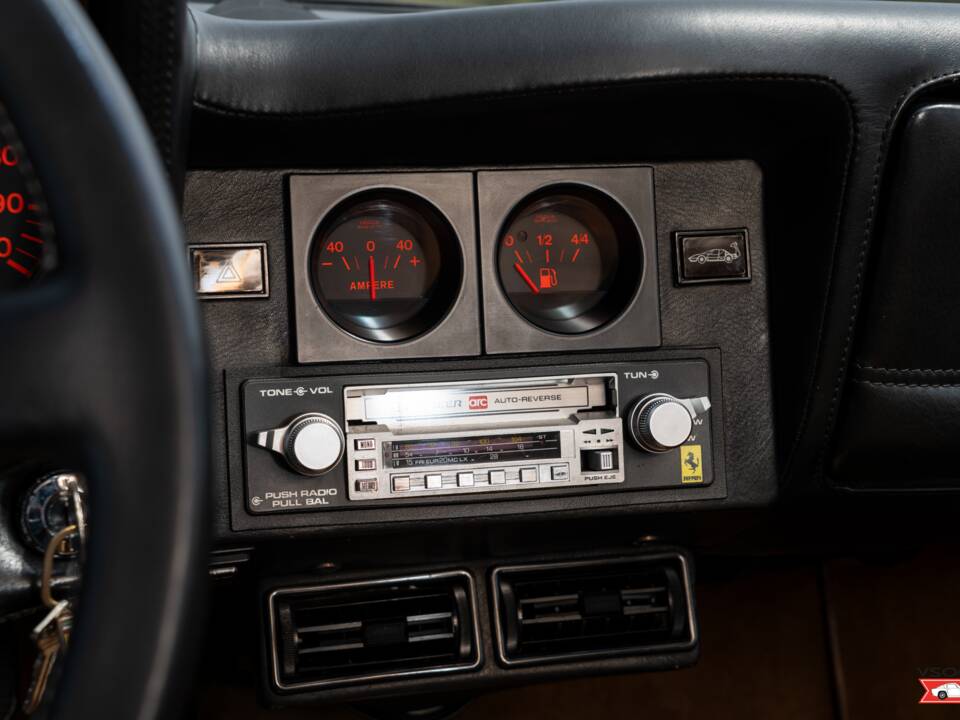 Afbeelding 19/43 van Ferrari 512 BBi (1984)