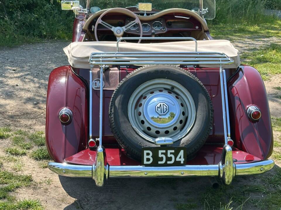 Image 5/8 of MG TF (1954)