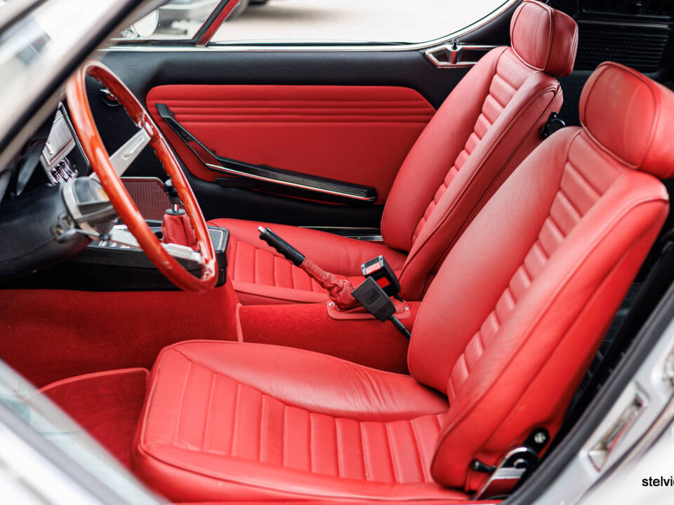 Afbeelding 29/45 van Alfa Romeo Montreal (1972)
