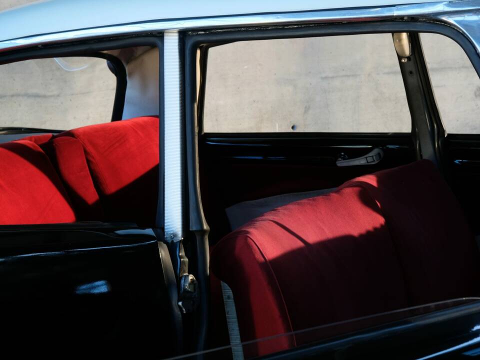 Bild 28/46 von Citroën ID 19 (1962)