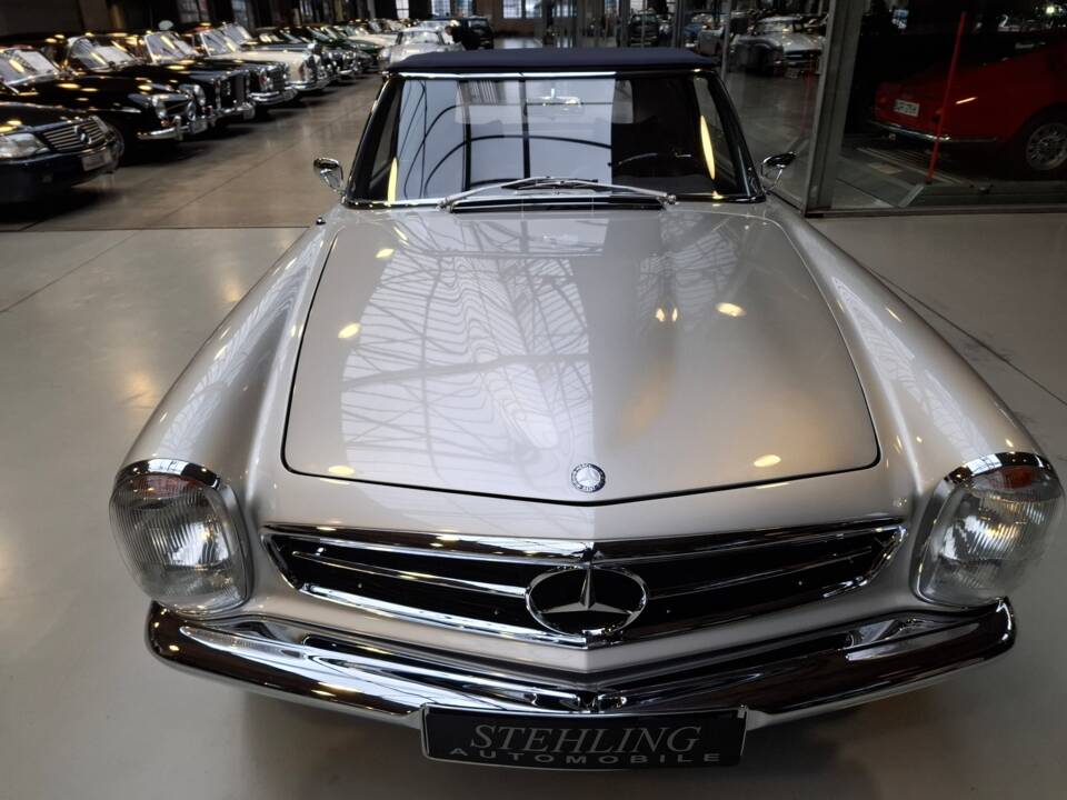 Imagen 7/29 de Mercedes-Benz 250 SL (1967)