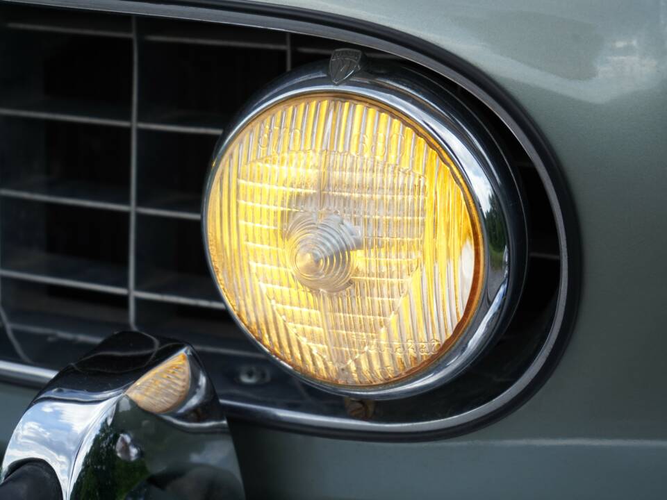Afbeelding 13/72 van Ferrari 250 GTE (1962)