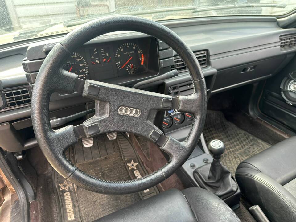 Image 36/72 of Audi Coupe GT (1985)