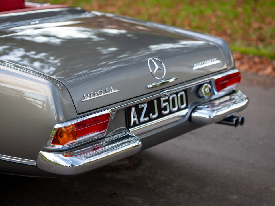 Afbeelding 10/16 van Mercedes-Benz 280 M-SL (1966)