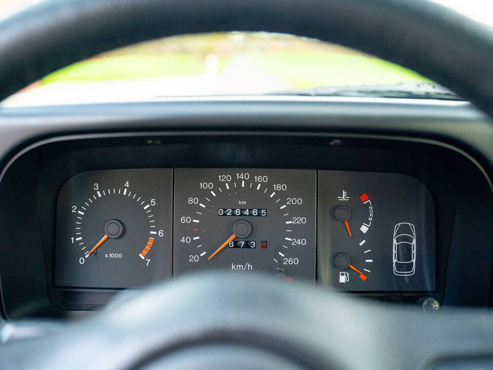 Imagen 37/55 de Ford Scorpio 2,9i (1991)