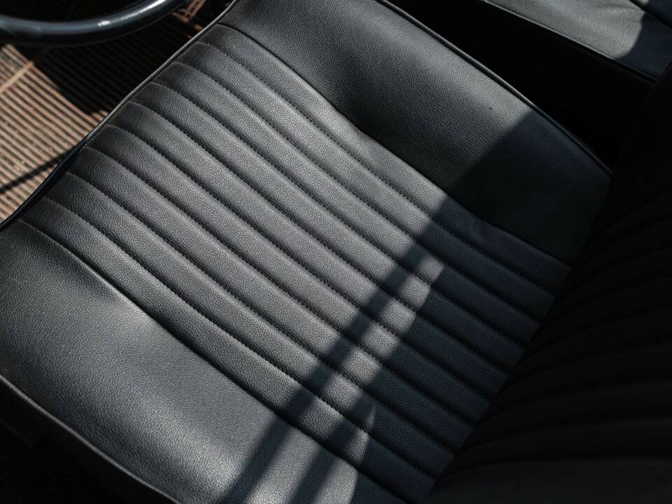 Immagine 38/50 di FIAT 127 Moretti Midimaxi 900 (1980)