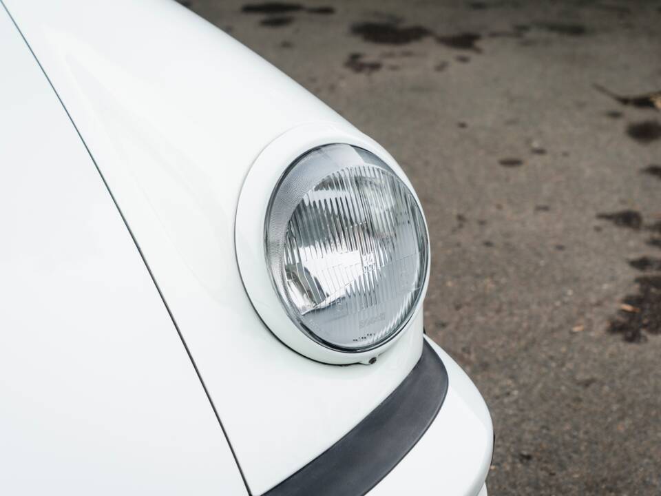 Bild 45/48 von Porsche 911 Speedster 3.2 (1989)