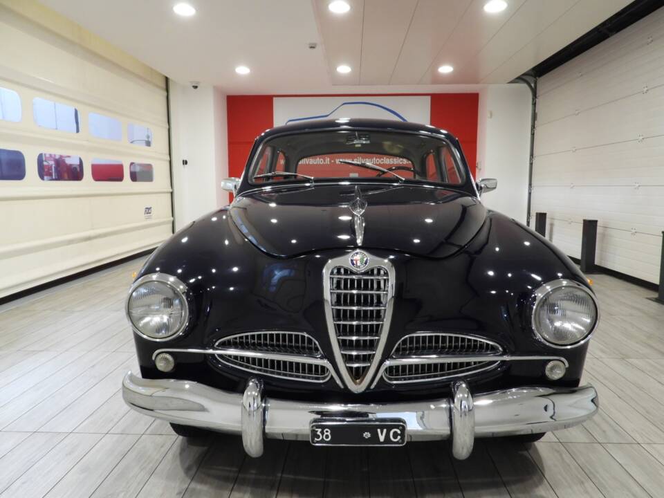 Imagen 2/14 de Alfa Romeo 1900 Super Berlina (1955)