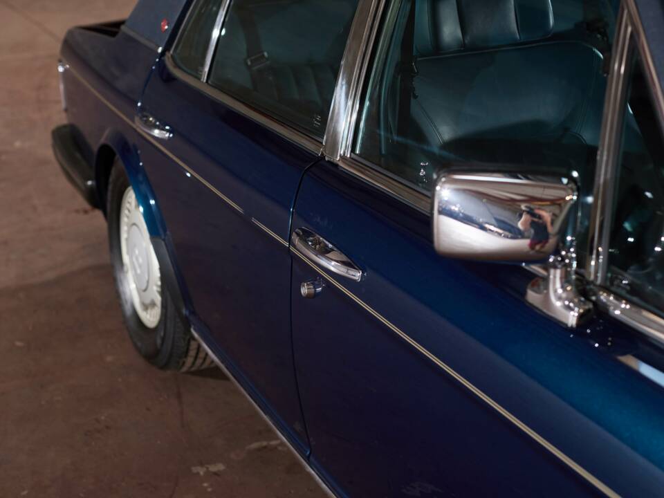 Bild 48/51 von Bentley Turbo R (1986)