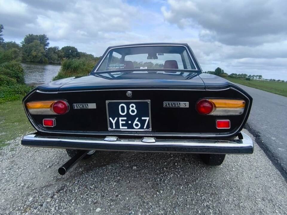Image 7/7 of Lancia Fulvia 1.3 S (1976)