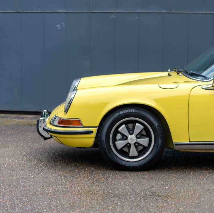Image 14/48 of Porsche 911 2.2 T (1971)