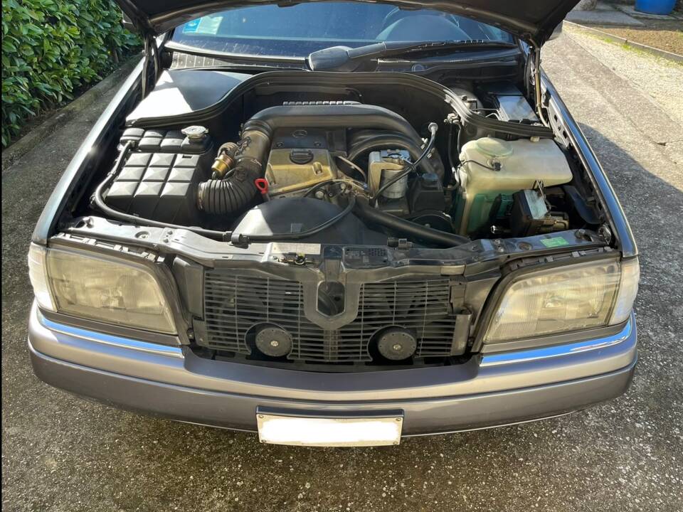 Image 11/11 of Mercedes-Benz C 220 Diesel (1995)