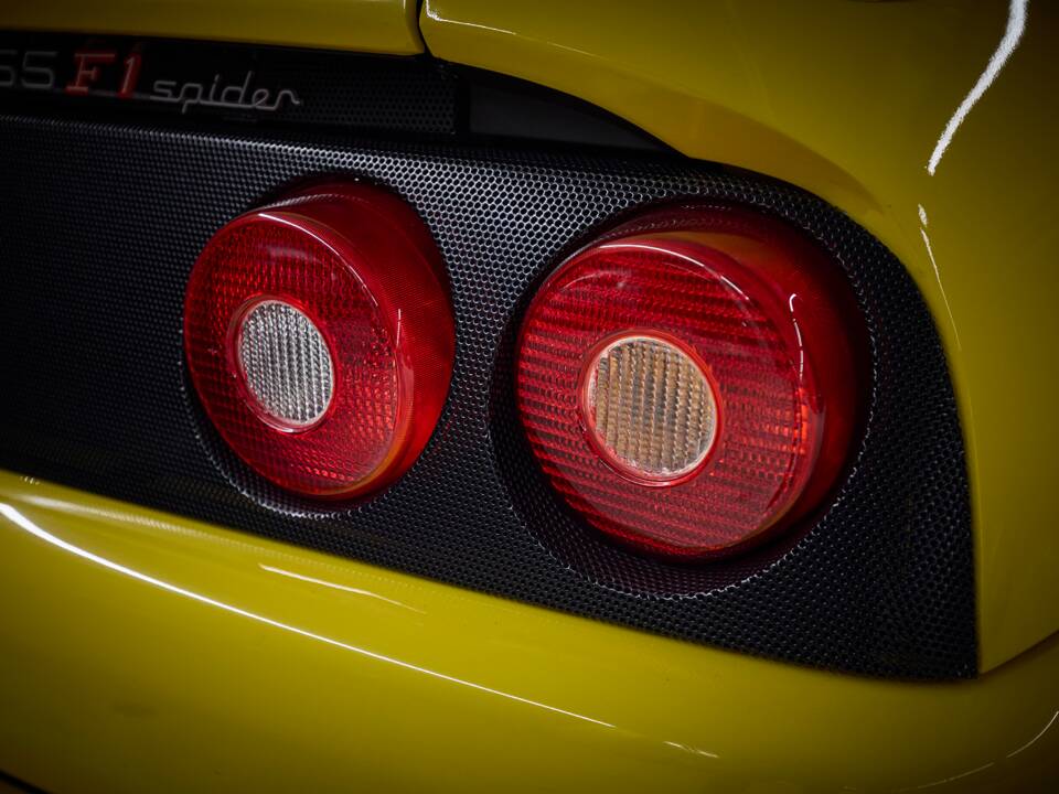 Image 57/100 of Ferrari F 355 Spider (1999)