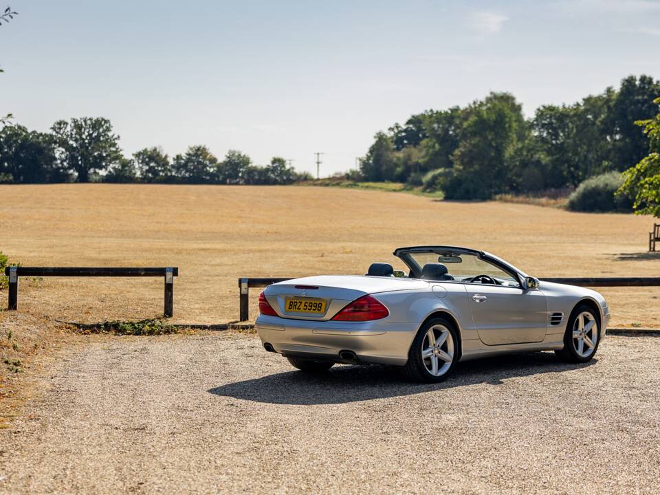 Image 40/50 de Mercedes-Benz SL 500 (2003)