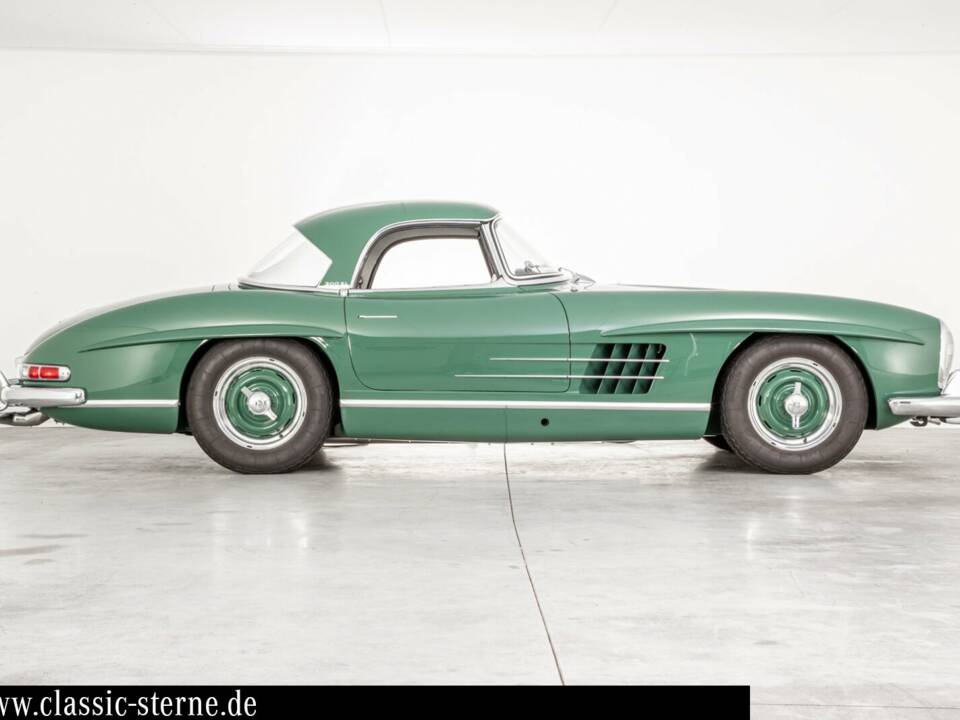 Image 4/15 of Mercedes-Benz 300 SL Roadster (1957)