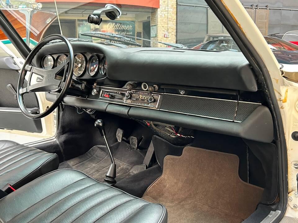 Bild 13/25 von Porsche 911 2.0 E (1968)