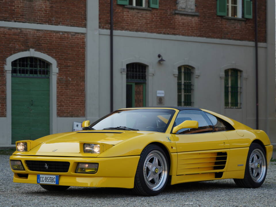 Bild 64/82 von Ferrari 348 TS (1990)