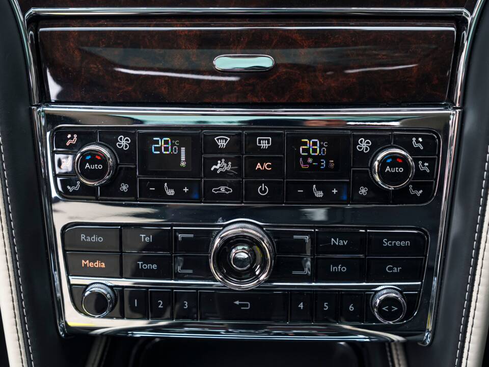 Bild 17/28 von Bentley Mulsanne Speed (2016)