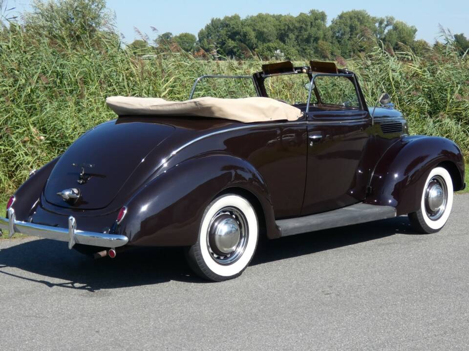 Image 42/52 de Ford V8 (1938)