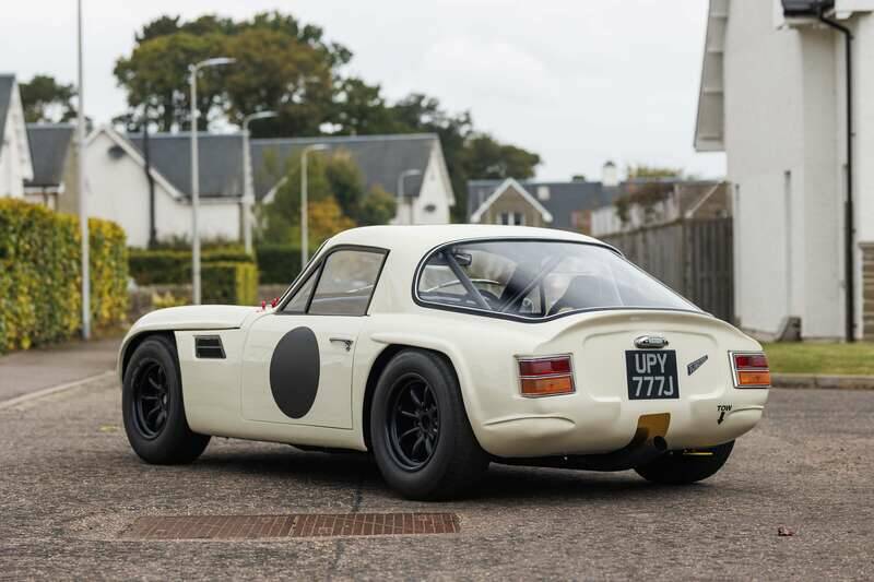 Image 4/50 of TVR Tuscan V8 (1970)