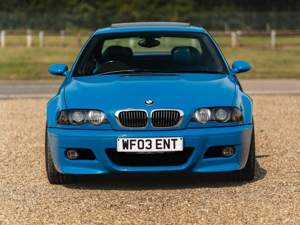 Image 13/36 of BMW M3 (2003)