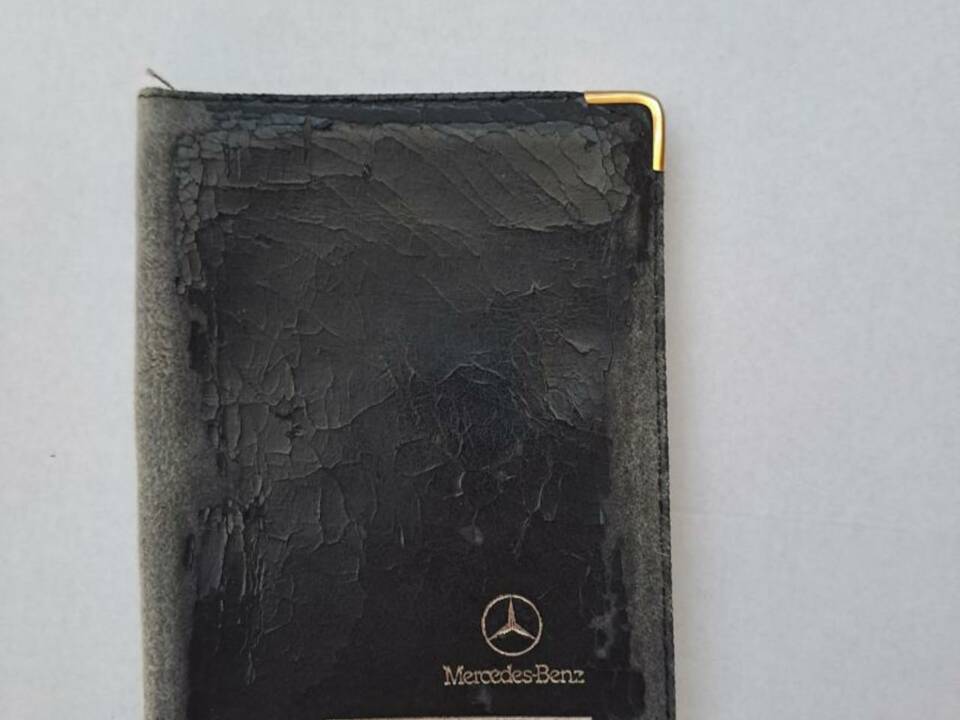 Image 30/50 de Mercedes-Benz 300 SL-24 (1992)