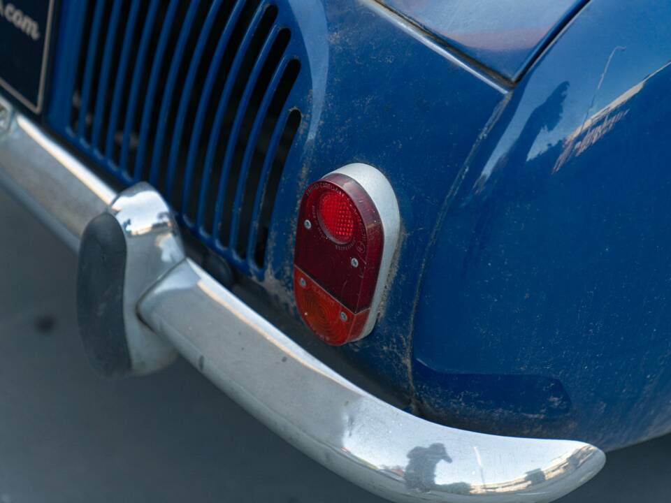 Bild 18/42 von Renault Ondine (1962)