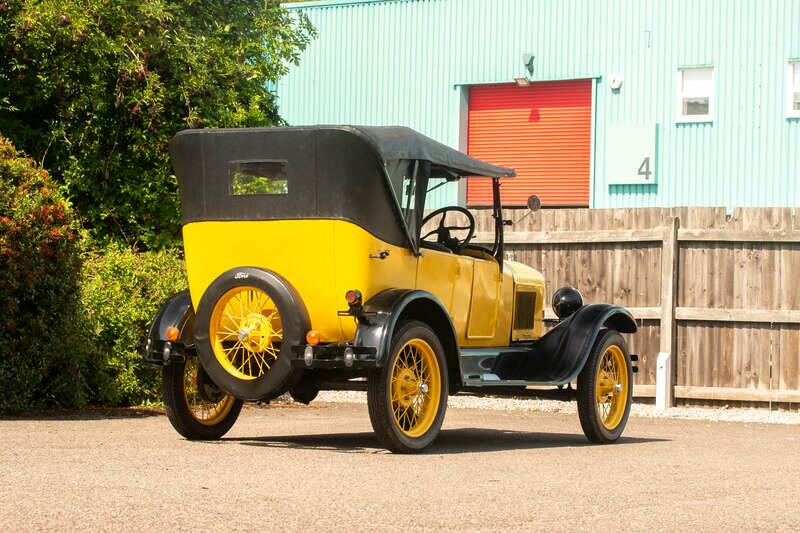 Image 14/50 de Ford Model T Touring (1926)