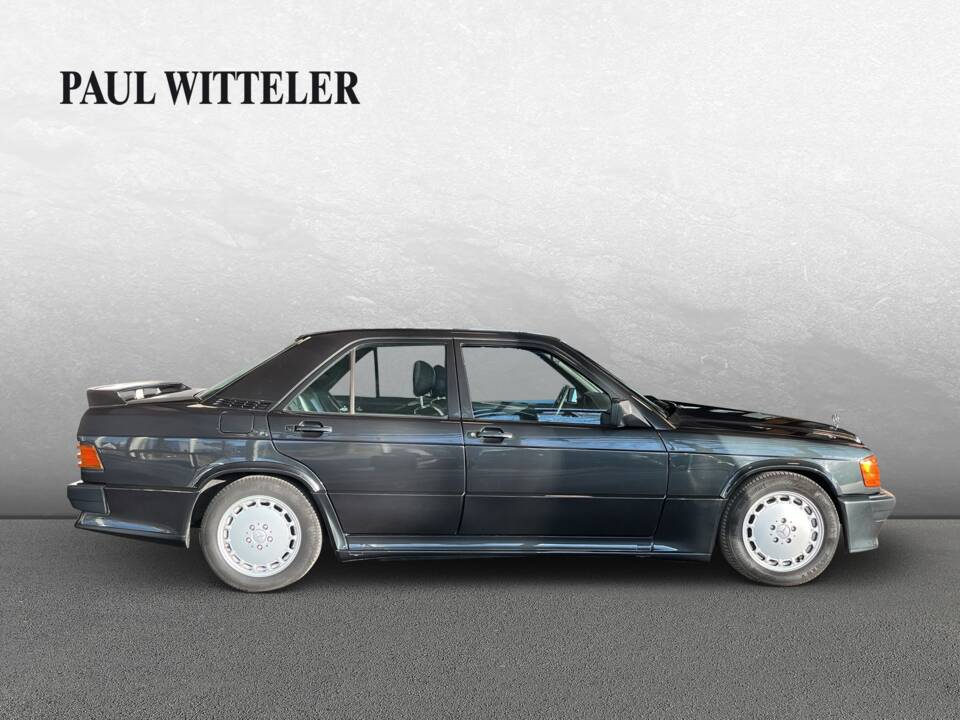 Bild 4/22 von Mercedes-Benz 190 E 2.5-16 (1990)