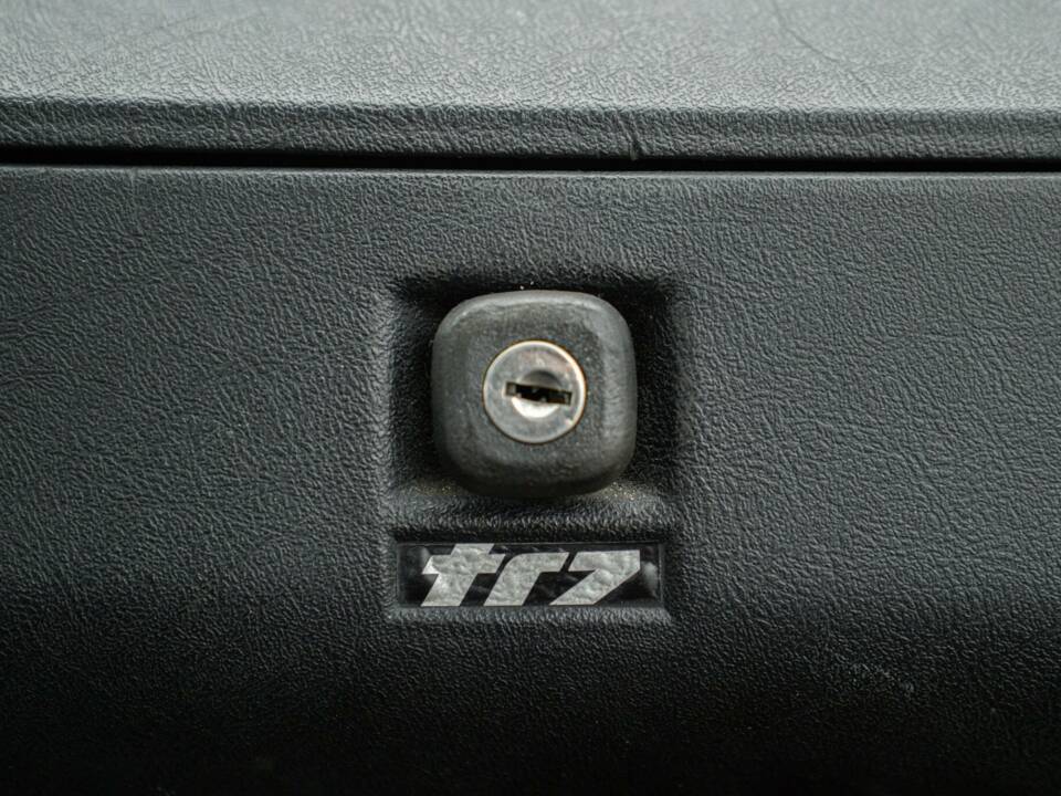 Image 32/50 of Triumph TR 7 Europa (1977)