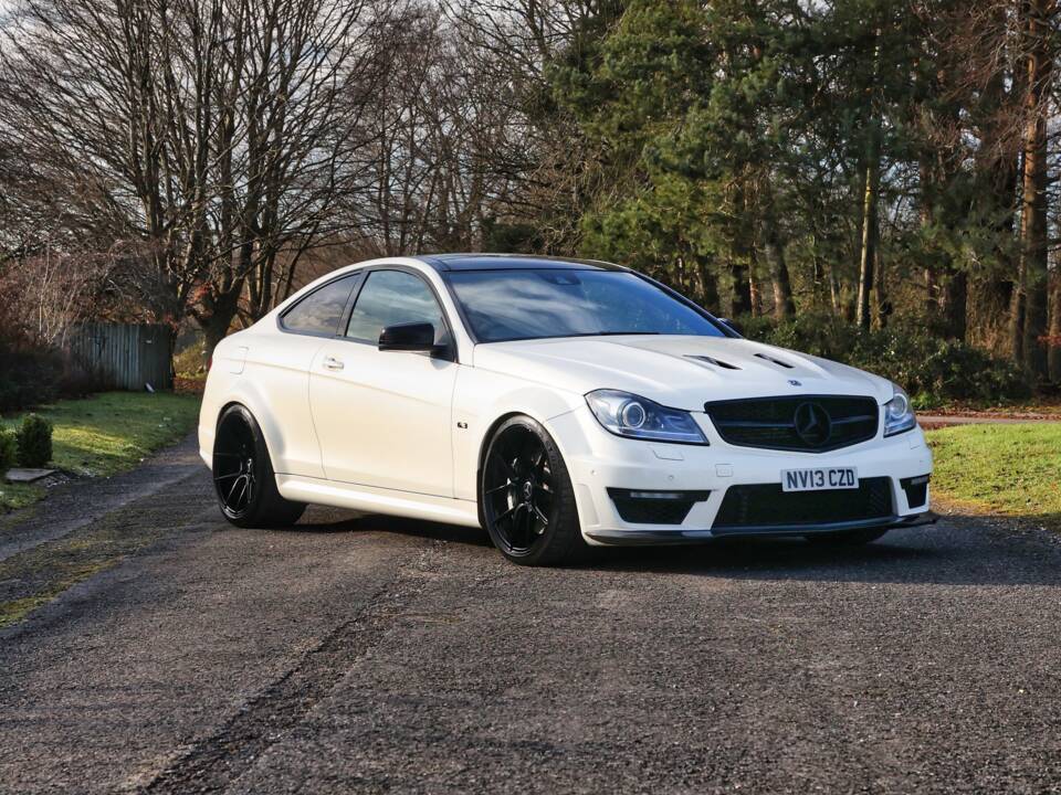 Imagen 29/40 de Mercedes-Benz C 63 AMG (2013)