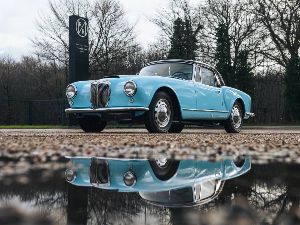 Bild 18/46 von Lancia Aurelia B24 Convertible (1957)