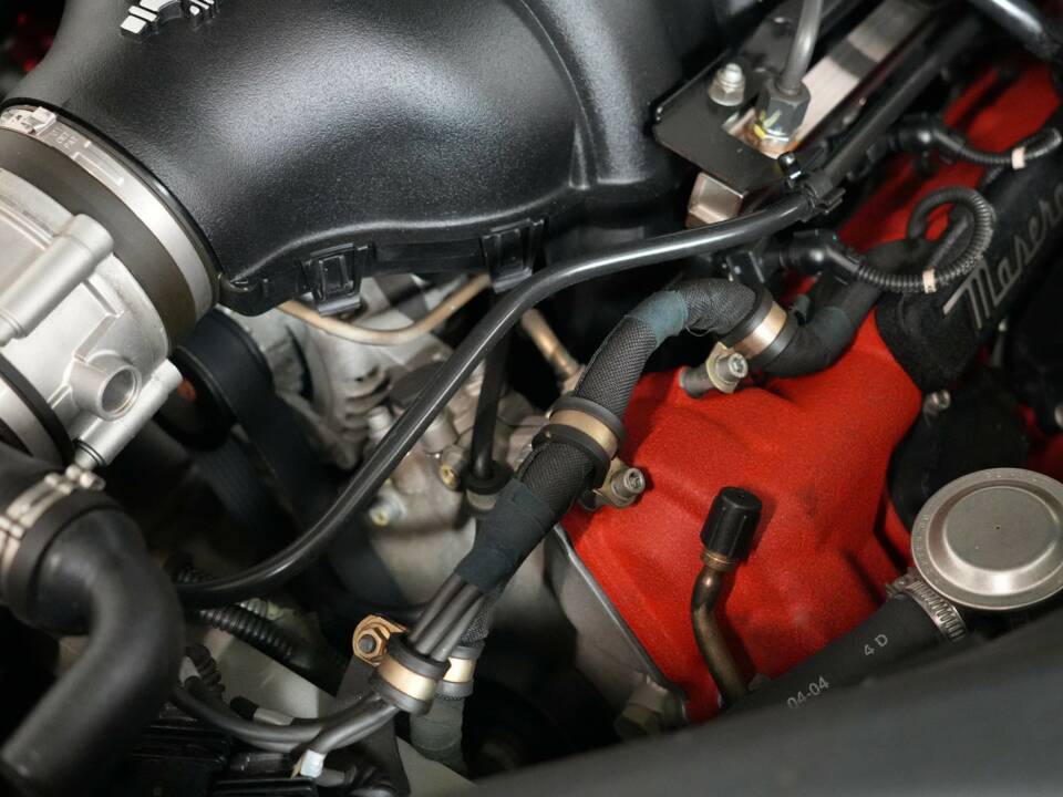 Bild 38/38 von Maserati Quattroporte 4.2 (2005)