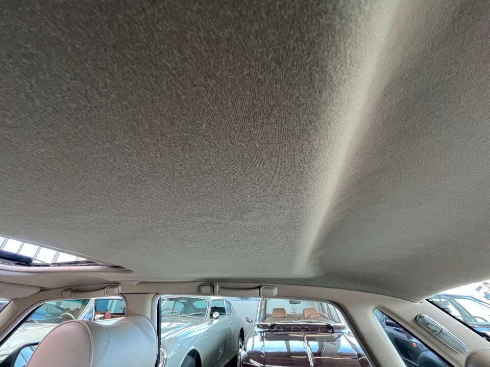 Image 49/50 of Jaguar XJ 8 Sovereign (2000)