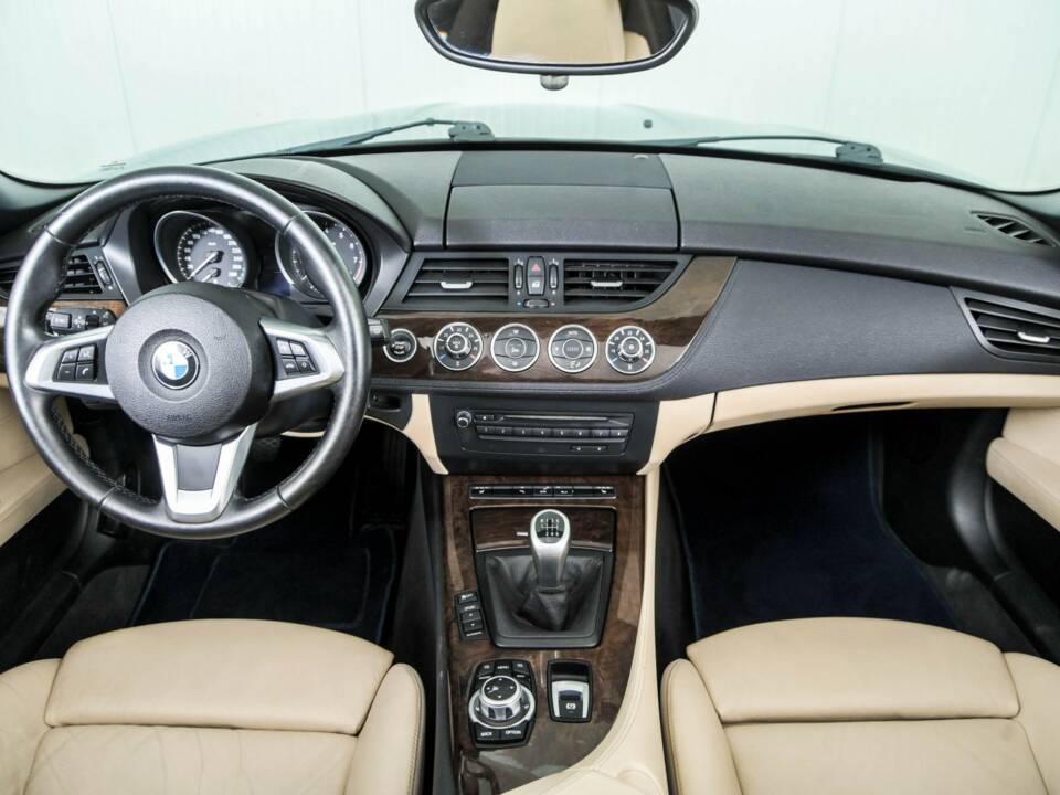 Imagen 7/50 de BMW Z4 sDrive23i (2009)