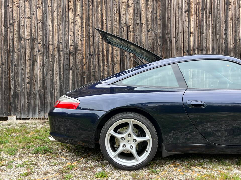 Bild 5/50 von Porsche 911 Carrera (2003)