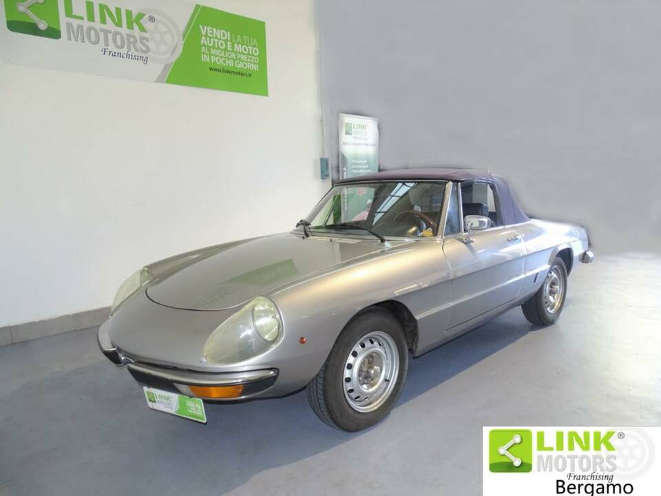 Bild 2/10 von Alfa Romeo Spider 1300 (1977)
