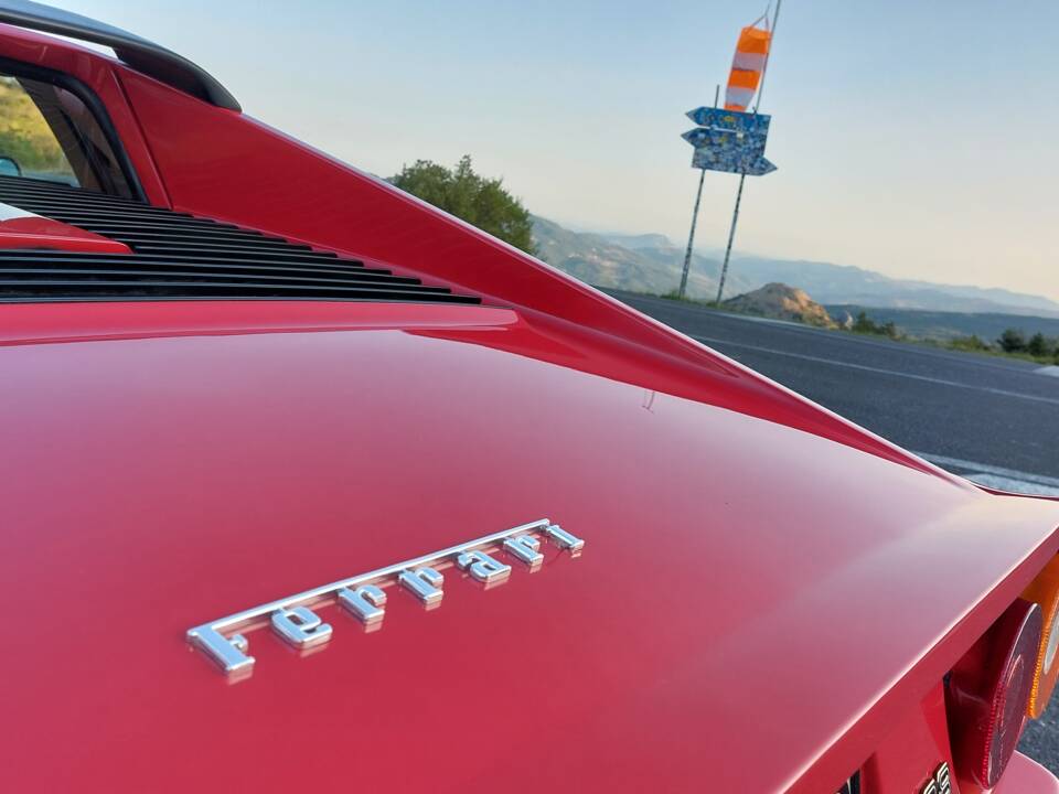Image 10/12 de Ferrari 328 GTS (1986)