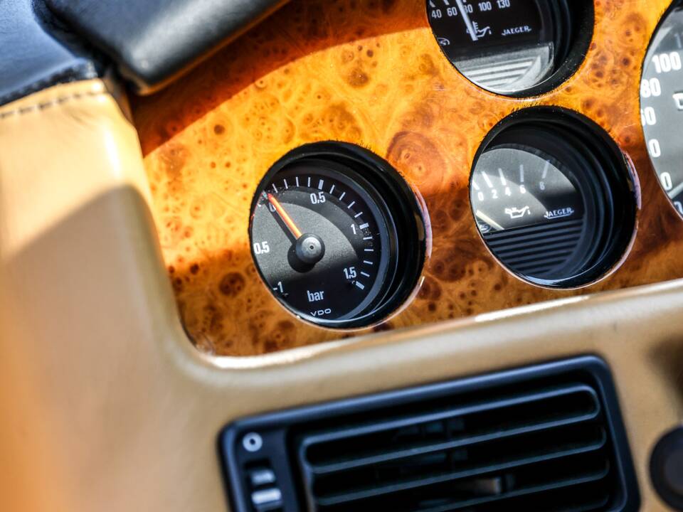 Immagine 18/26 di Venturi 260 2.8 LM (1992)