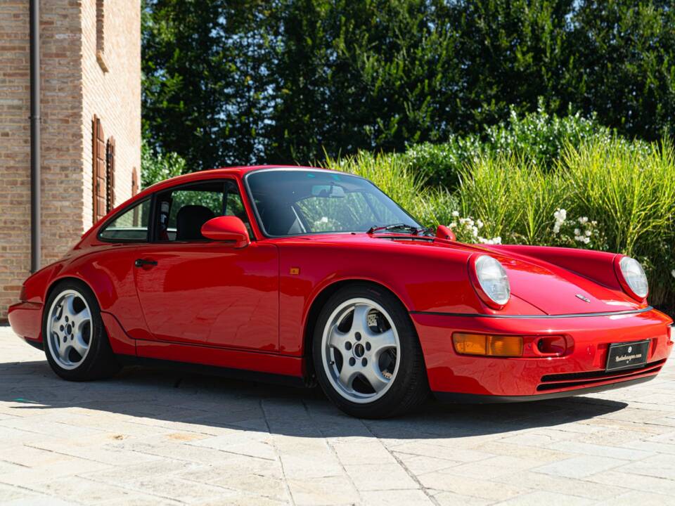 Image 2/50 de Porsche 911 Carrera RS (1991)