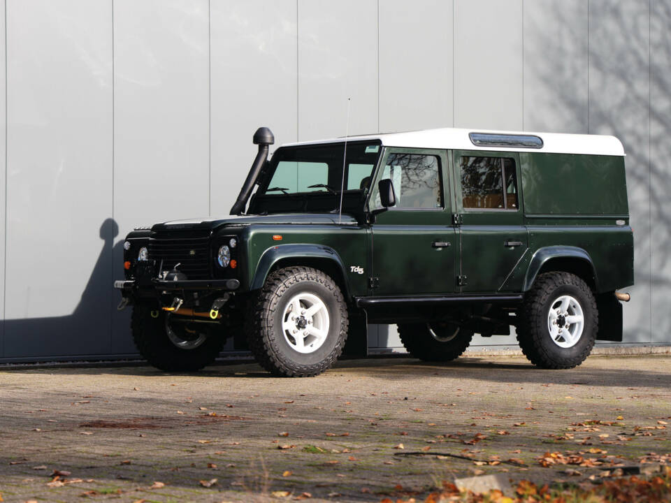 Immagine 20/34 di Land Rover Defender 110 (2000)