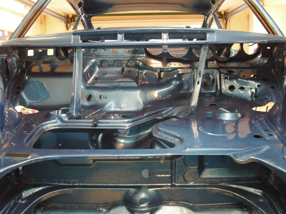 Image 17/25 of Porsche 911 2.2 S (1970)