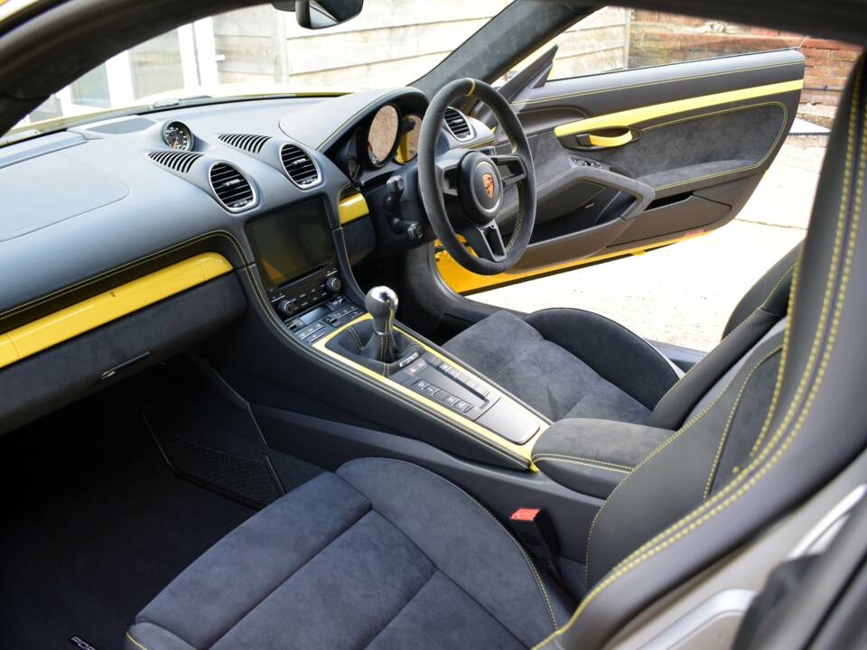 Bild 20/50 von Porsche 718 Cayman GT4 (2021)