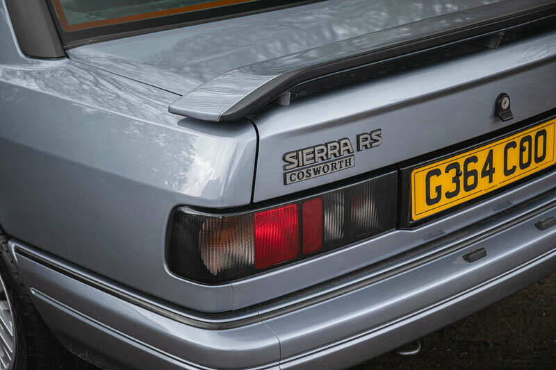 Image 18/40 de Ford Sierra RS Cosworth (1990)
